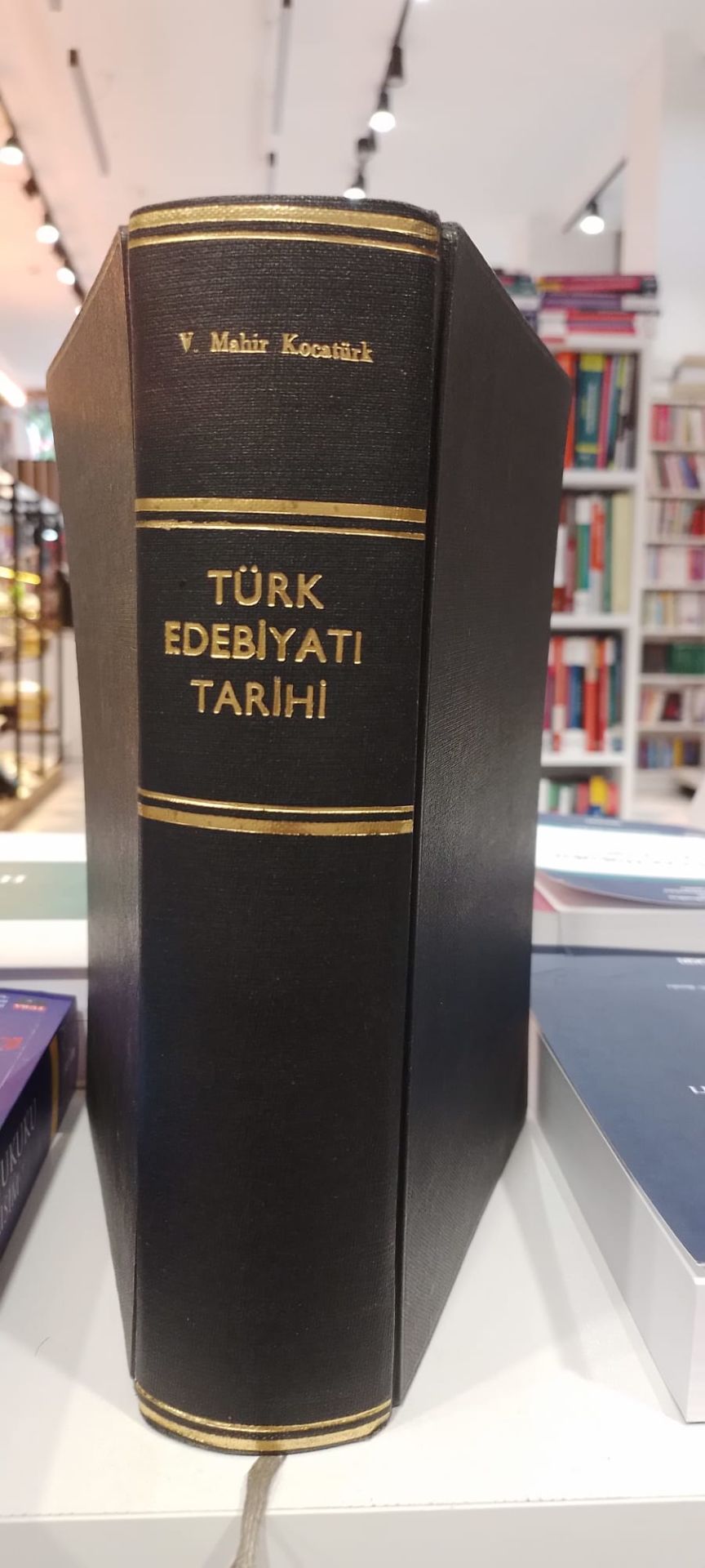 TÜRK  EDEBİYATI TARİHİ  1970 YILI